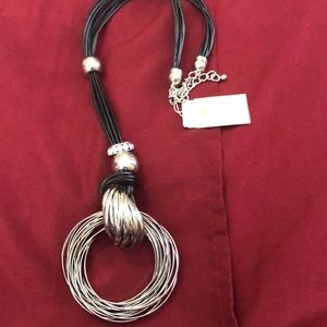 Beautiful brand new Orión necklace.